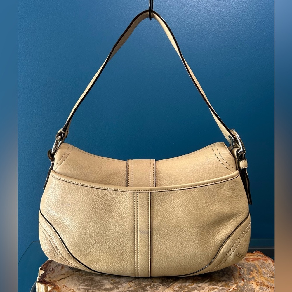 Coach Soho Flap Medium Shoulder Bag Taupe Leather F10910 EUC - Picture 9 of 17